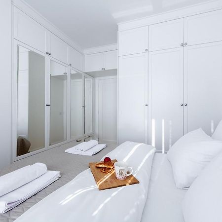 P&O Apartments Aleja Krakowska Warsaw Exterior photo
